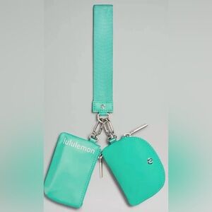 🌹Lululemon Dual Pouch Wristlet🌹